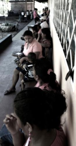 waiting_line_at_clinic